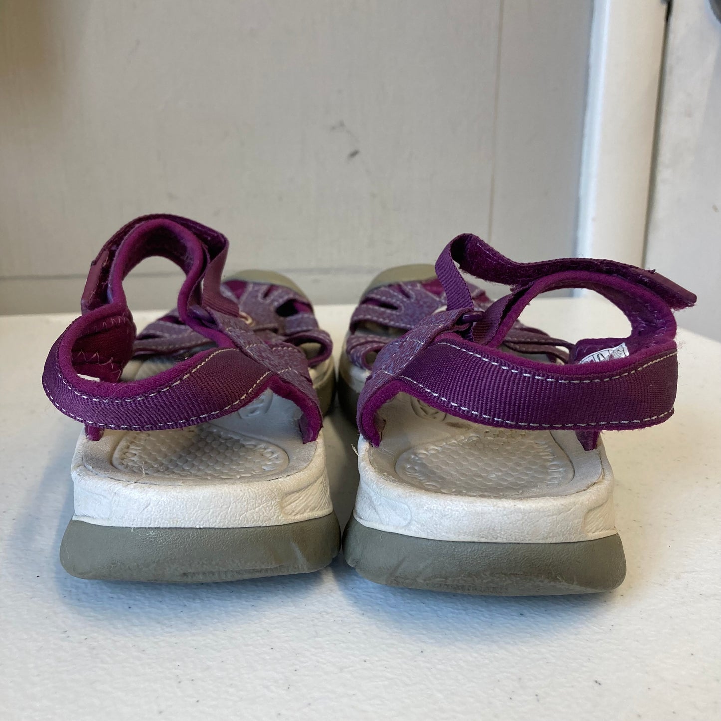 Sandals Flats By Keen In Purple, Size:7