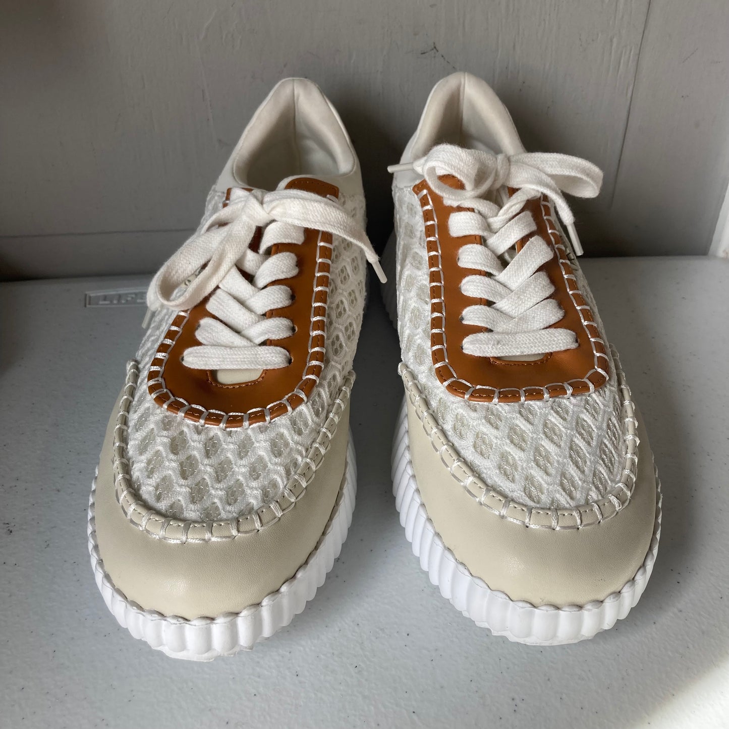 Shoes Sneakers By La Strada In Tan & White, Size:9.5