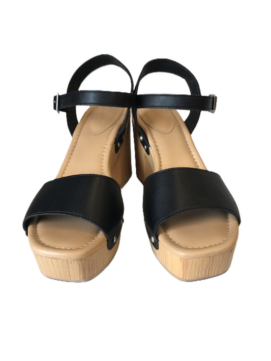 Sandals Heels Block By Universal Thread  Size: 8.5
